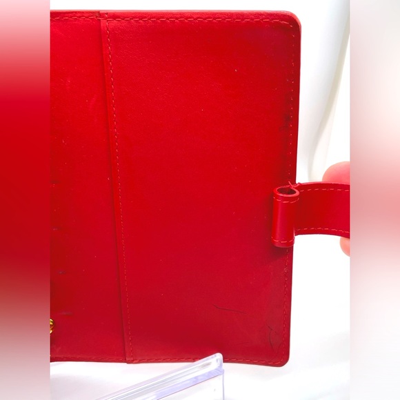 Louis Vuitton 6-ring Small Agenda Cover in Red Vernis - Picture 8 of 14